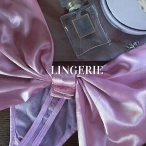 Intimates & Sleepwear Divider